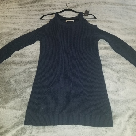 Abercrombie & Fitch Dresses & Skirts - Abercrombie and fitch sweater dress